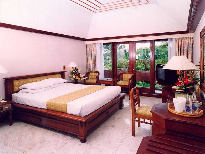נוסא דואה Inna Putri Bali Hotel Cottages & Spa מראה חיצוני תמונה